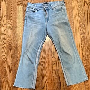 Kut Kelsey high rise ankle flare. Size 4